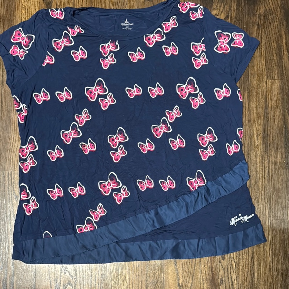 Disney Parks Navy Blue Woman’s Tee with Pink Bow Design
